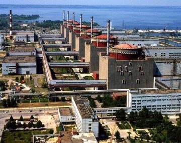 Así es la central nuclear más grande de Europa atacada por Rusia en Ucrania