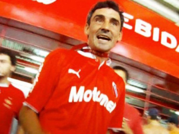 Bebote Álvarez reapareció tras los incidentes: cargó contra la dirigencia de Independiente