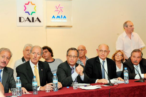 El Congreso convocará a Timerman, a familiares, a la AMIA y la DAIA