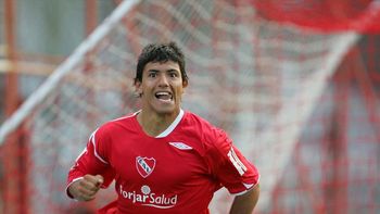 el kun ofrecio comprar jugadores; nadie llamo el kun ofrecio comprar jugadores; nadie llamo