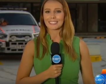 Hacía una nota en vivo y mirá lo que ocurría detrás