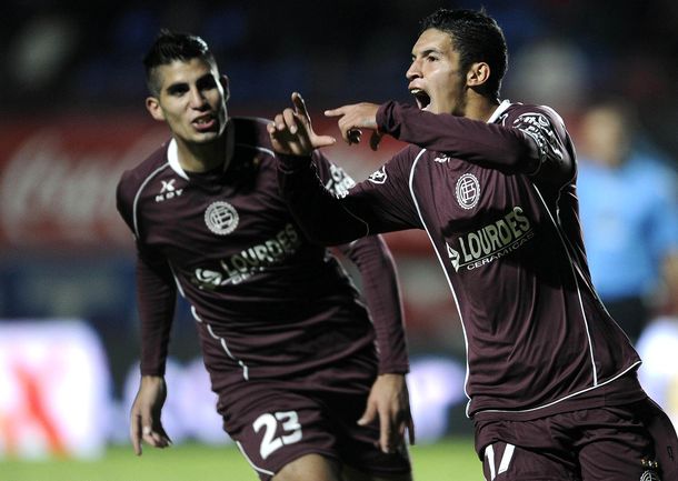 Lanús se hizo fuerte en el Nuevo Gasómetro y goleó a San Lorenzo