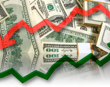 El dólar abrió a $15