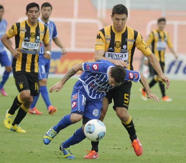 Olimpo sorprendió a Godoy Cruz y lo derrotó en Mendoza