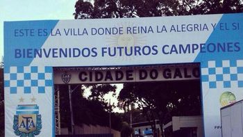 mira el cartel mufa con el que sera recibida la seleccion en brasil mira el cartel mufa con el que sera recibida la seleccion en brasil