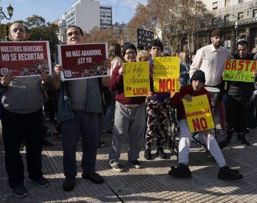 Masiva marcha en reclamo de la sanción de la Emergencia en Discapacidad