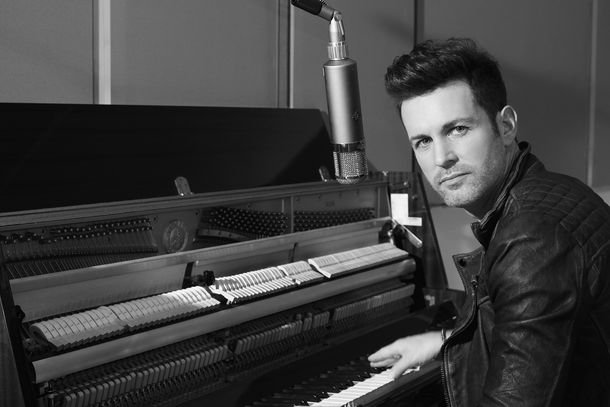 La dura infancia de Axel: De chico me pegaban hasta el cansancio