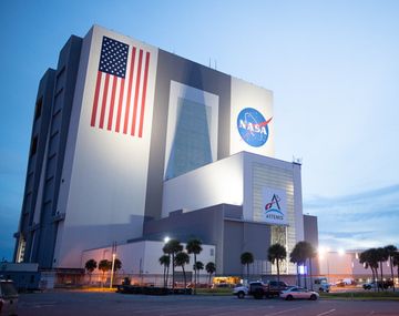 La NASA lanza su cohete más poderoso a la Luna después de varias complicaciones