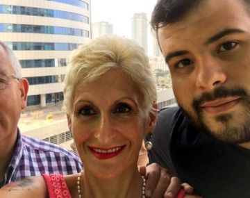  Vicente Maillo junto a su esposa y uno de sus hijastros, a los que les dio su apellido