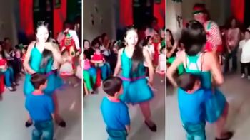 El polémico baile de dos jóvenes que causó indignación El polémico baile de dos jóvenes que causó indignación