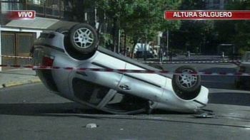 choque y vuelco en palermo: hay tres personas heridas choque y vuelco en palermo: hay tres personas heridas