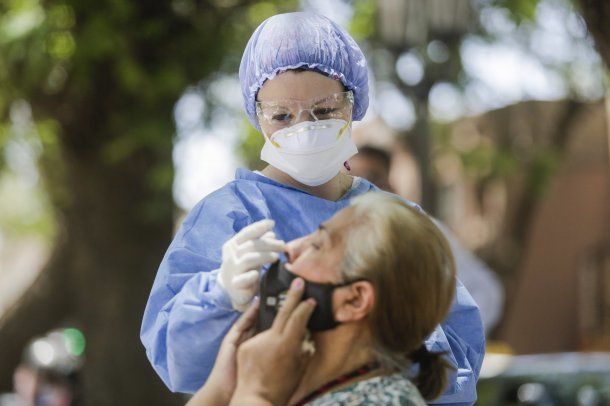 Coronavirus en Argentina: reportan 11.977 casos y 279 muertes