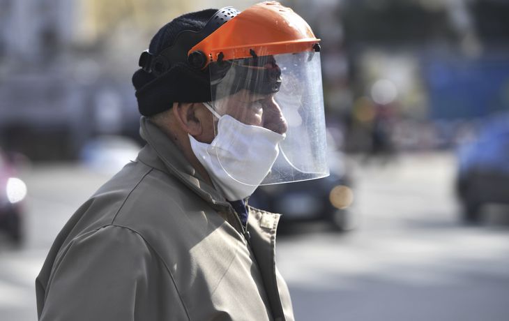Quedate en casa: sábado frío de cuarentena estricta en el AMBA