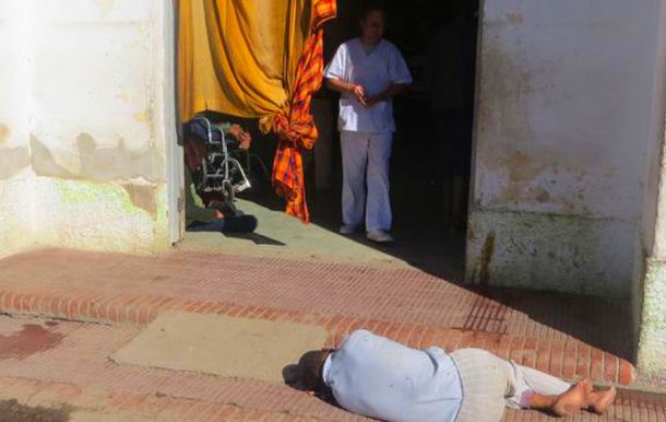 Denuncian a De la Sota por condiciones inhumanas de un psiquiátrico