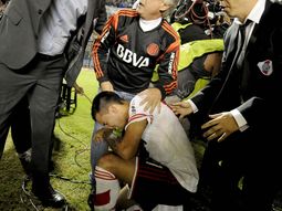 el gas pimienta habria sido lanzado desde el campo de juego, segun las pericias el gas pimienta habria sido lanzado desde el campo de juego, segun las pericias