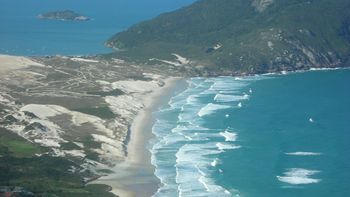 esta es la playa donde desaparecieron dos turistas argentinos esta es la playa donde desaparecieron dos turistas argentinos