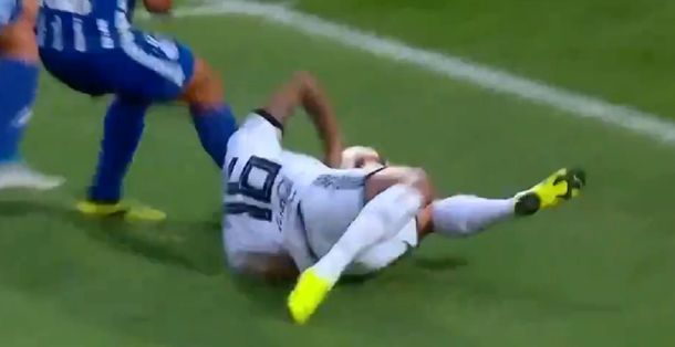 ¿Qué hizo? El insólito blooper de un ex campeón con River en la Copa Libertadores