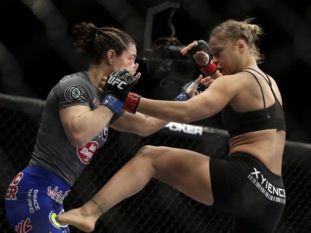 Lo mejor de la UFC: grandes peleas y duros golpes  en Las Vegas