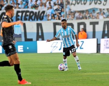 Racing empató con el recién ascendido Belgrano