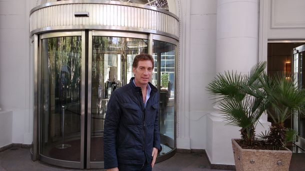 Diego Santilli en la reunión de los radicales mendocinos.