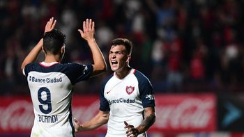 San Lorenzo alcanzó a Boca en la punta San Lorenzo alcanzó a Boca en la punta