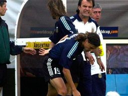 Bielsa le pidió perdón a Crespo 16 años después: su increíble confesión