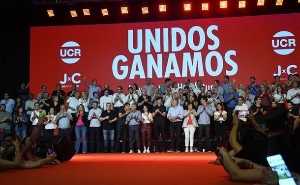 El radicalismo le mandó un mensaje a Macri: acto con la consigna de unidad que el ala dura del PRO no consigue