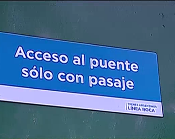 El muro de Temperley: un puente al que sólo se cruza con boleto