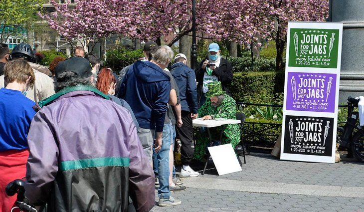 Coronavirus: en Washington ofrecen marihuana gratis a quienes se vacunen