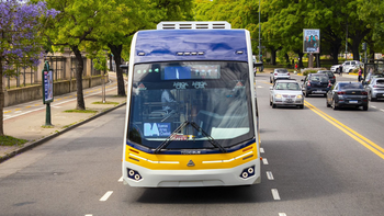 El Trambús es un nuevo medio de transporte eléctrico que apunta a conectar el sur y el norte de la Capital Federal. El Trambús es un nuevo medio de transporte eléctrico que apunta a conectar el sur y el norte de la Capital Federal.