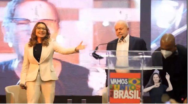 Lula da Silva se emocionó al escuchar la reversión del jingle de su primera campaña presidencial