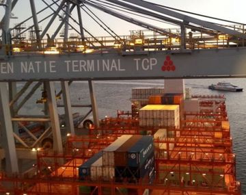 Uruguay ofrecería energía a cambio de paz para el puerto