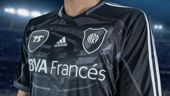 festejo monumental: como es la nueva camiseta de river festejo monumental: como es la nueva camiseta de river