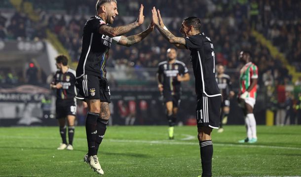 Asistencia de Ángel Di María y gol de Nicolás Otamendi en el triunfo del Benfica