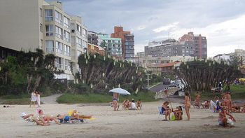 desvalijaron a tres familias de argentinos que alquilaban una casa en brasil desvalijaron a tres familias de argentinos que alquilaban una casa en brasil