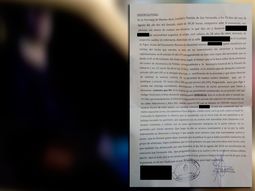 video: denuncian a un hombre que se masturba desde su auto en san fernando video: denuncian a un hombre que se masturba desde su auto en san fernando