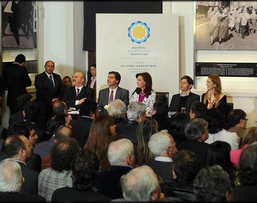 La Presidenta anunció un paquete de medidas para proteger la economía