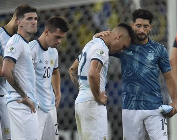 El llanto de Lautaro y Paredes tras la eliminación de la Copa América