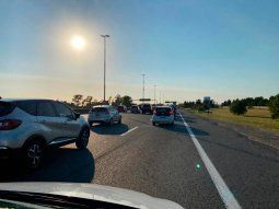 colapso en ruta 2 y ruta 11 por el cierre del fin de semana largo colapso en ruta 2 y ruta 11 por el cierre del fin de semana largo