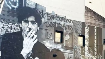 inauguraron un gigantesco mural de charly garcia en corrientes y callao inauguraron un gigantesco mural de charly garcia en corrientes y callao