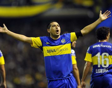 ¿Para distraerlo? El regalo de Riquelme al mejor tenista croata de la Davis