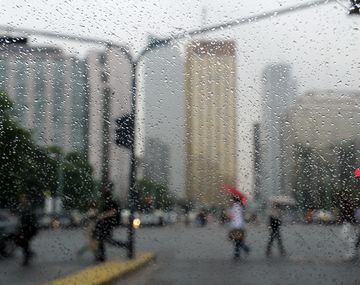 Se viene un frente frío y rige un alerta por granizo