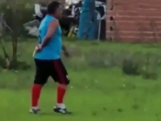 Corrientes: un policía perdió un partido de fútbol, sacó su arma y disparó al equipo contrario