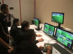 La tecnología en el fútbol sigue ganando enemigos
