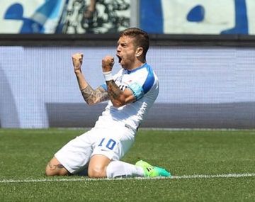 El Papu condujo al Atalanta a la Europa League