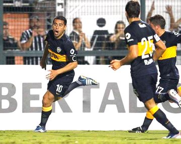 Boca y Newell´s se enfrentan por la Copa Libertadores