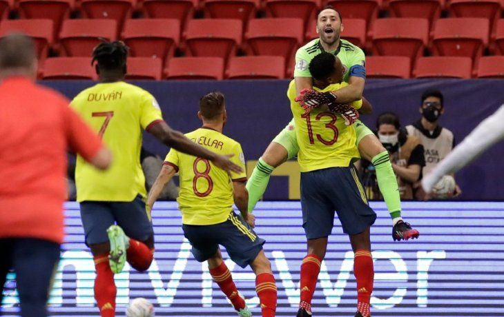 Colombia eliminó por penales a Uruguay y avanzó a la semifinal de la Copa América