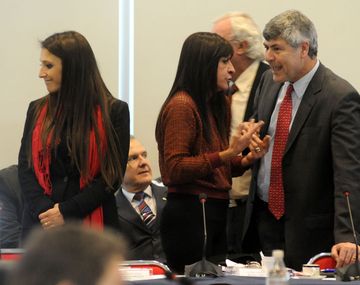 {altText(,#NuevoCPP: el oficialismo busca dar dictamen)}