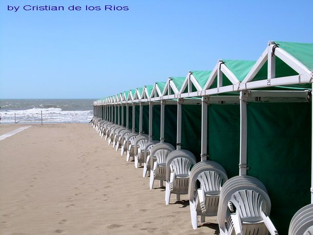 ¿Cuánto costará alquilar una carpa en la Costa Atlántica?
