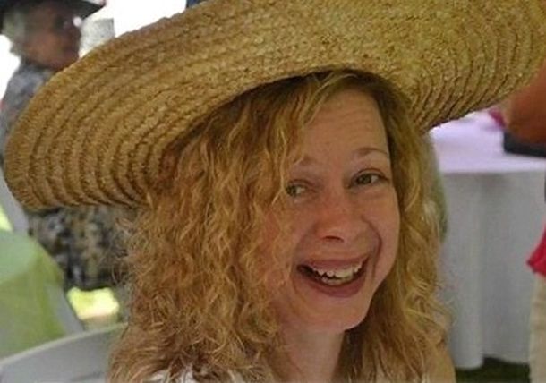 La madre del asesino de Newtown se preparaba para el fin de la sociedad civilizada